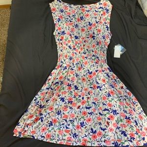 *NEW* Never Worn Kids dress